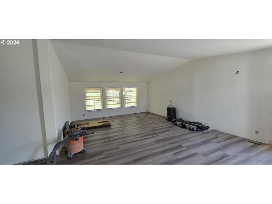 122 SW 10th St, Pilot Rock, OR 97868 - #3