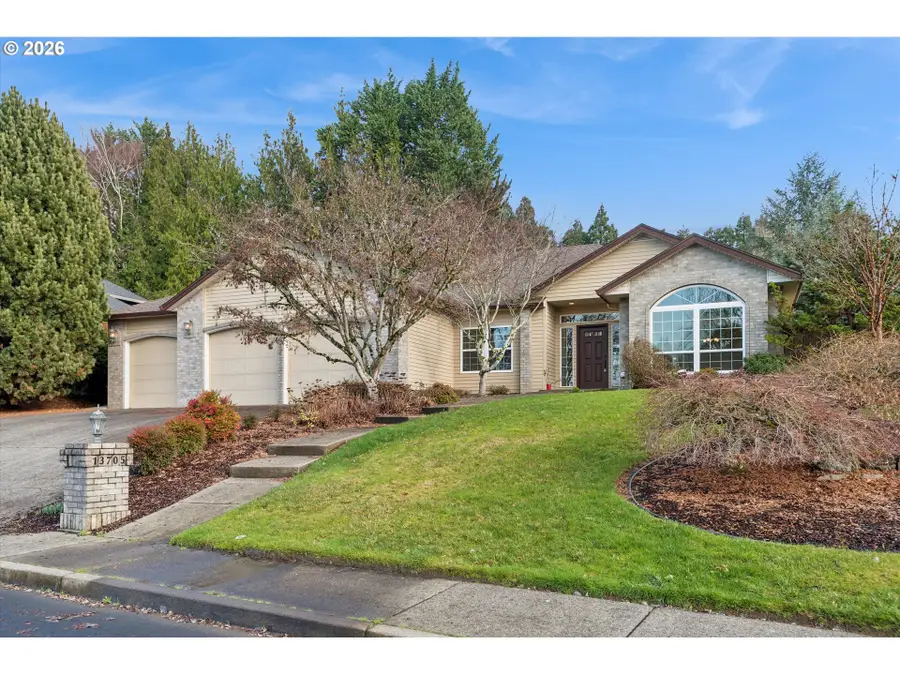 13705 NW 44th Ave, Vancouver, WA 98665 - Image #2