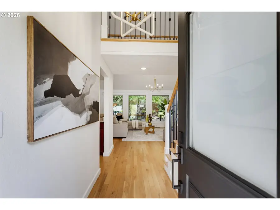 6 Scarborough Dr, Lake Oswego, OR 97034 - #2