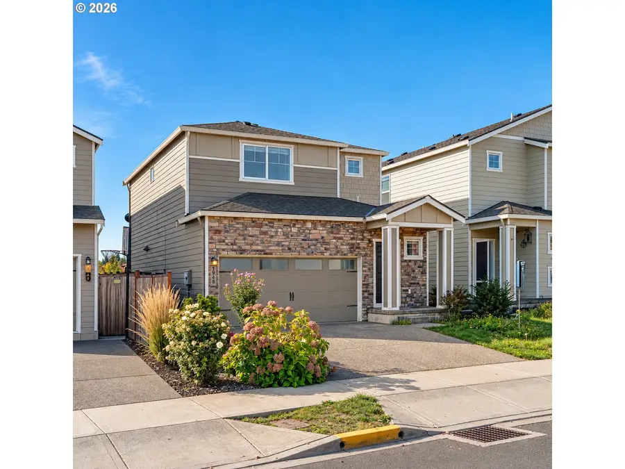 1948 NW 21st St, McMinnville, OR 97128 - #2
