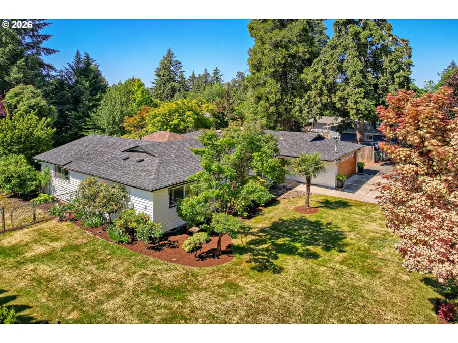 21130 SW Murphy St, Beaverton, OR 97078 - #2