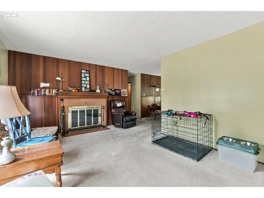 15205 SE Lee Ave, Milwaukie, OR 97267 - #3
