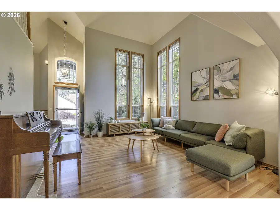 2764 NE Lindsey Dr, Hillsboro, OR 97124 - #3