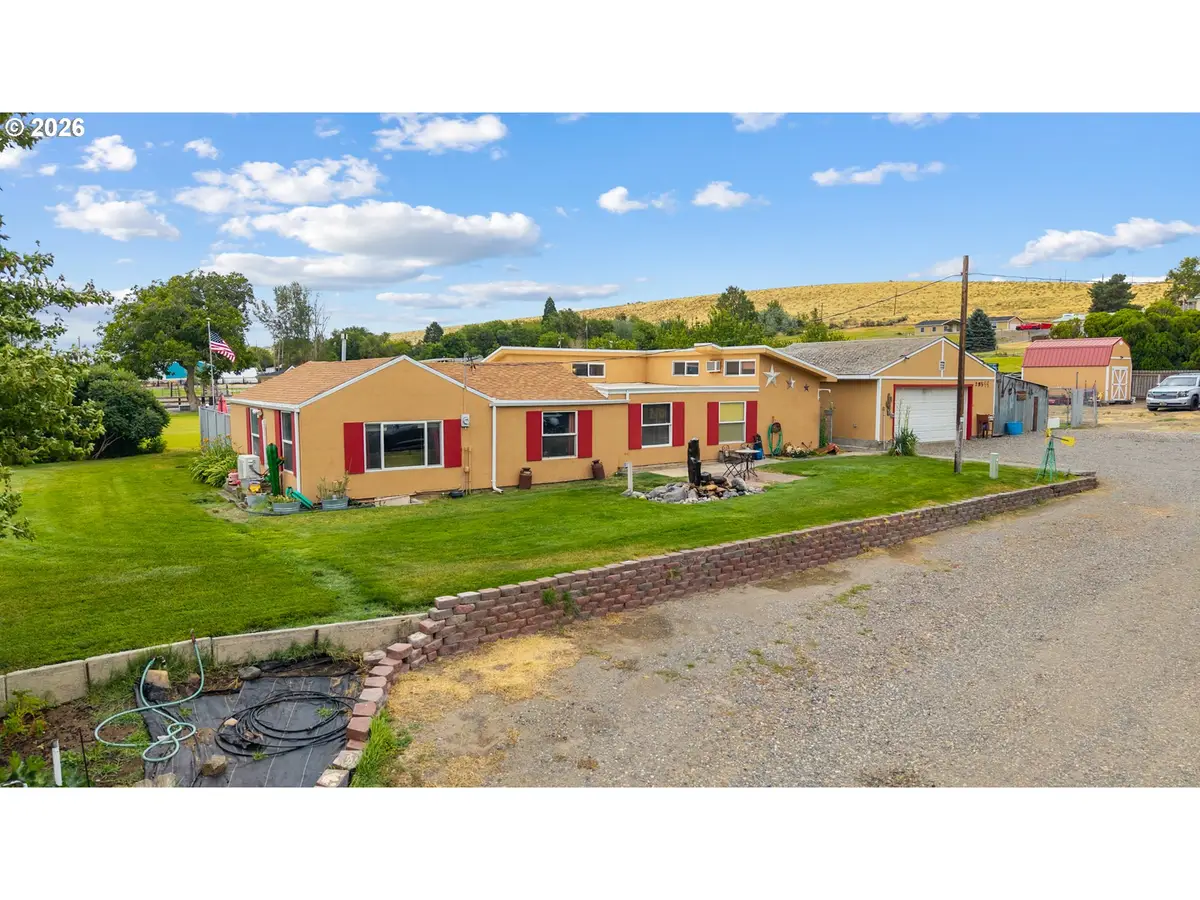 28544 Hwy 730, Umatilla, OR 97882 - #1
