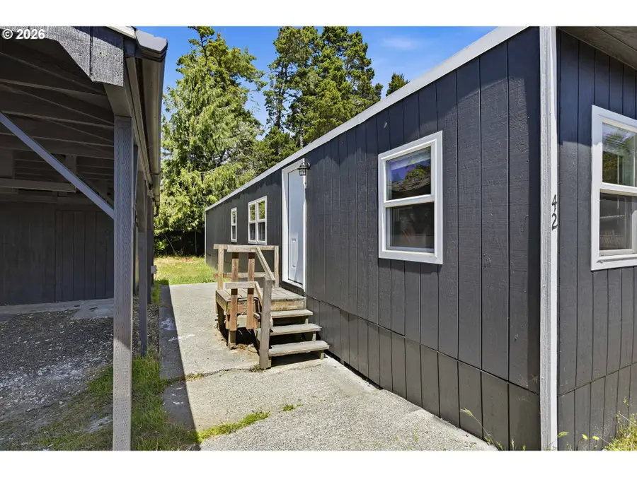 87735 Highway 101 #42, Florence, OR 97439 - #3