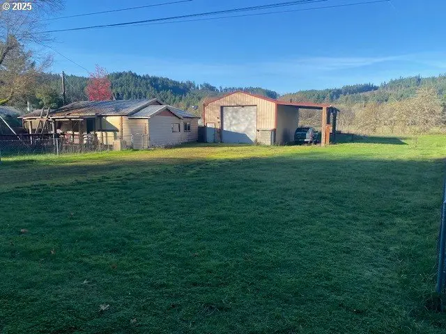 7858 Nonpareil Rd, Sutherlin, OR 97479 - Image #1