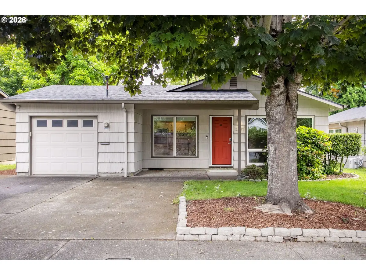 2811 N Arlington Pl, Portland, OR 97217 - #1