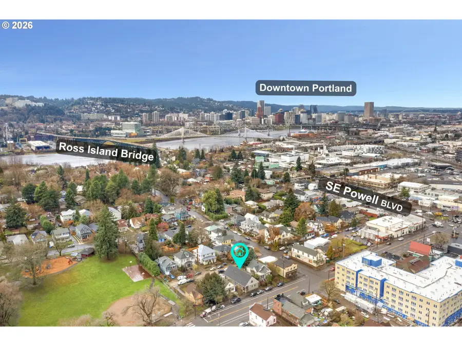 3324 SE 11th Ave, Portland, OR 97202 - #3