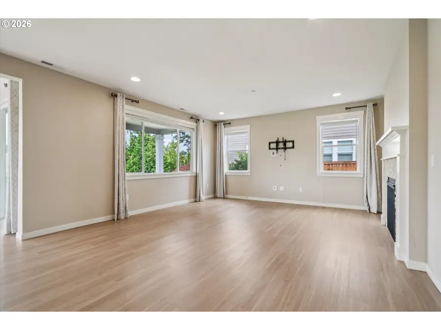 9687 SW Ridge Dr, Beaverton, OR 97007 - #3