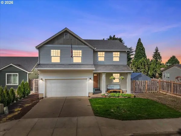 228 E 12th St, Lafayette, OR 97127