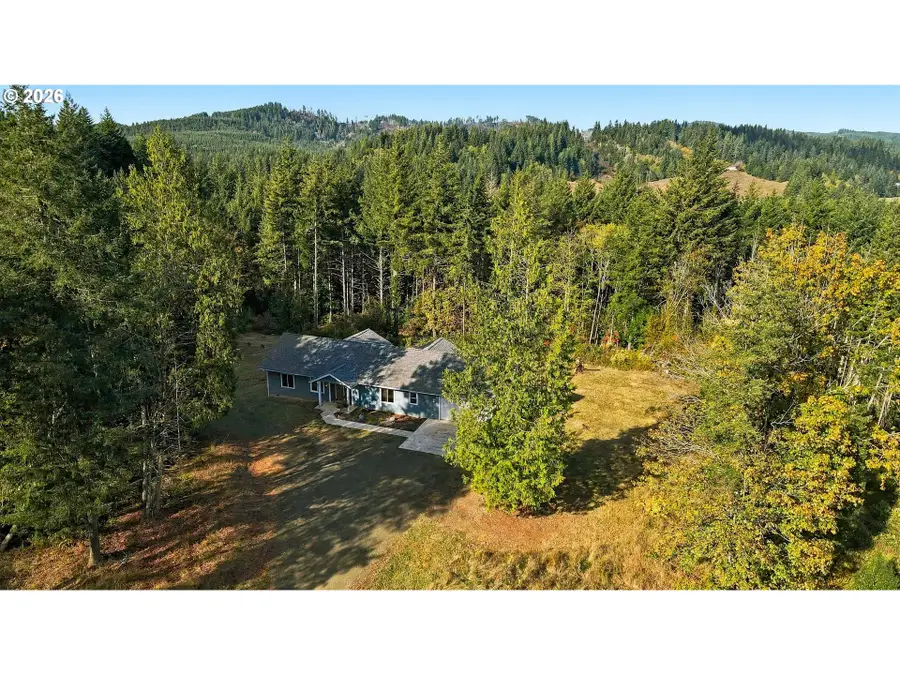 1203 N Crest Rd, Coquille, OR 97423 - #2