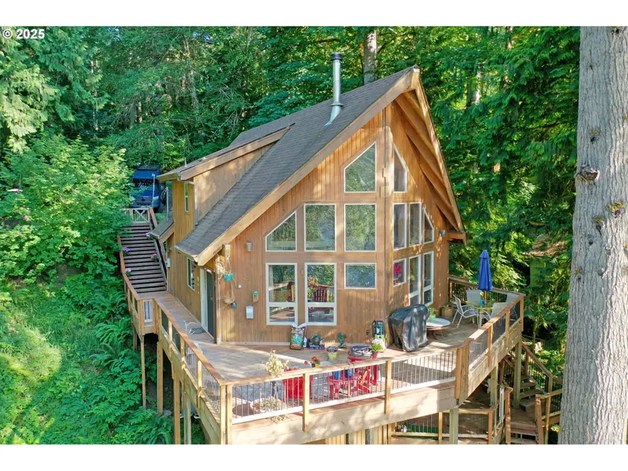 71397 Fishhawk Rd, Clatskanie, OR 97016 - Image #2