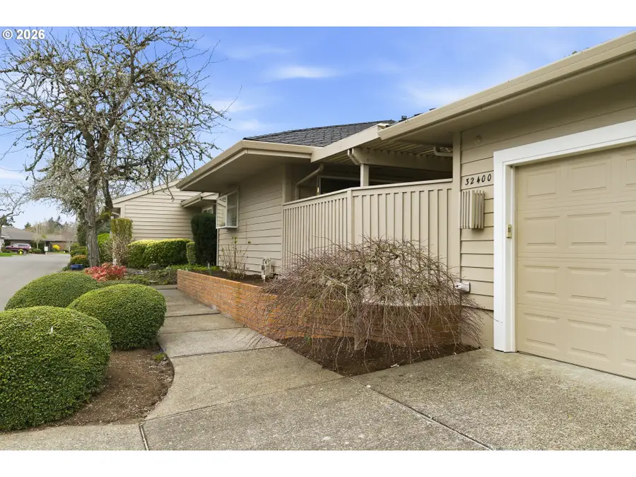 32400 SW Arbor Lake Dr, Wilsonville, OR 97070 - #3