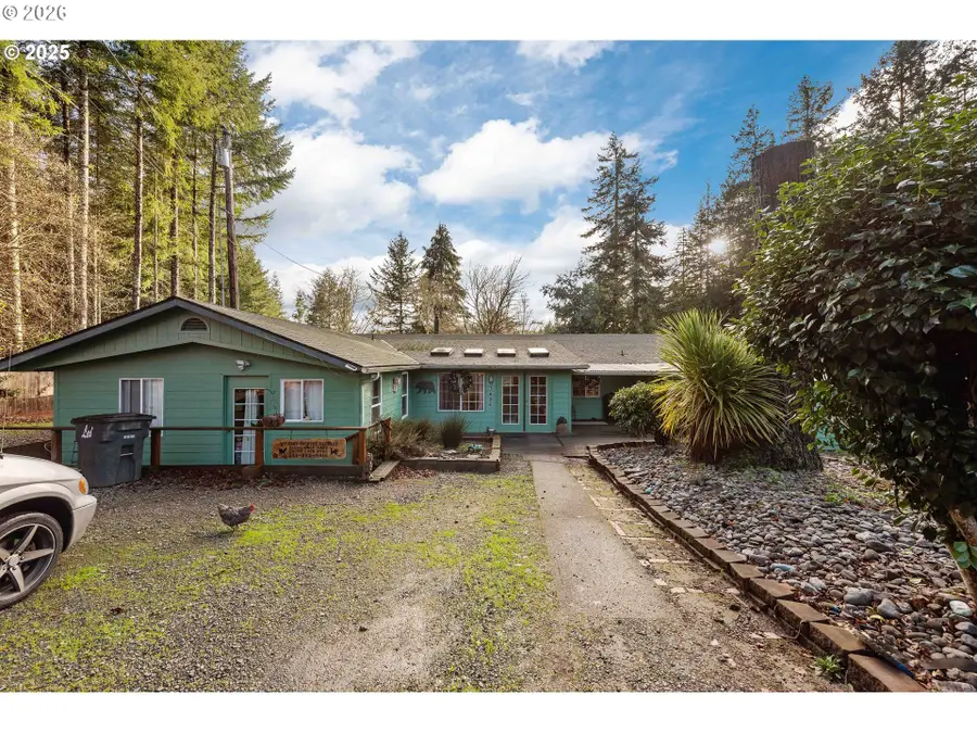 93496 Easy Ln, Coos Bay, OR 97420 - Image #2