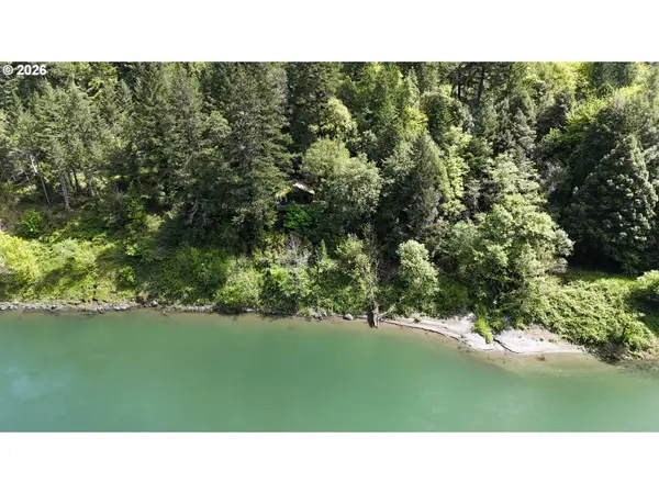 33090 Lupine Way Rd, GoldBeach, OR 97444