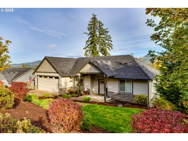 6452 Dogwood St, Springfield, OR 97478