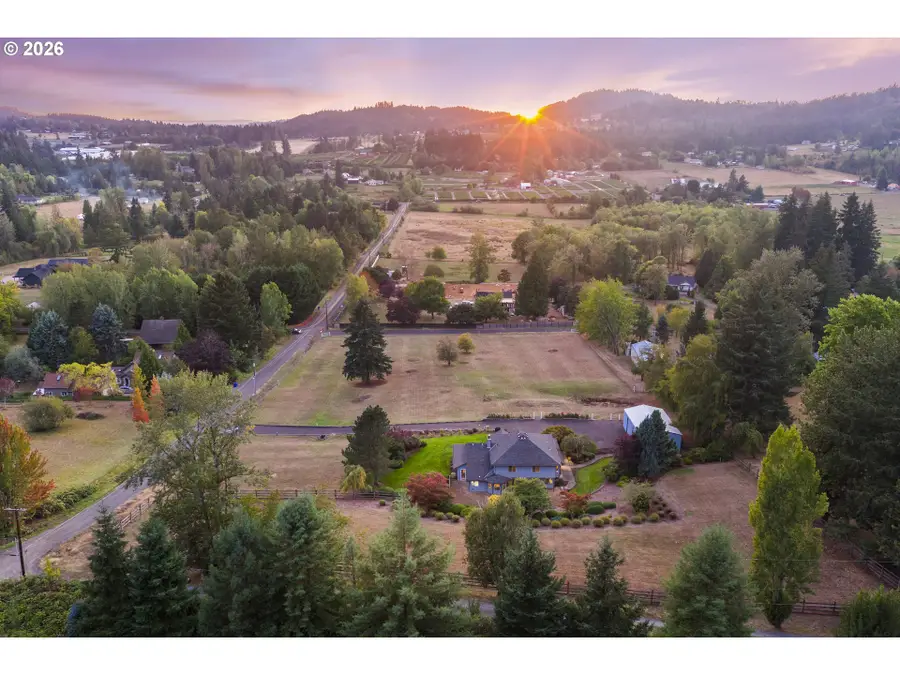 25125 SE Henningsen Rd, Damascus, OR 97089 - #2