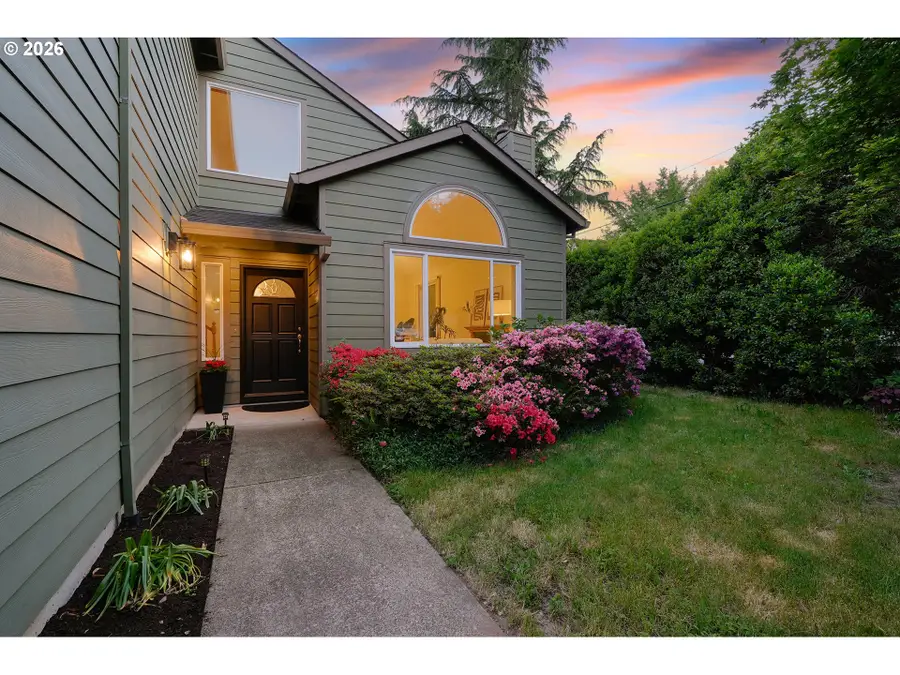 9500 SW Washington Dr, Portland, OR 97223 - #3