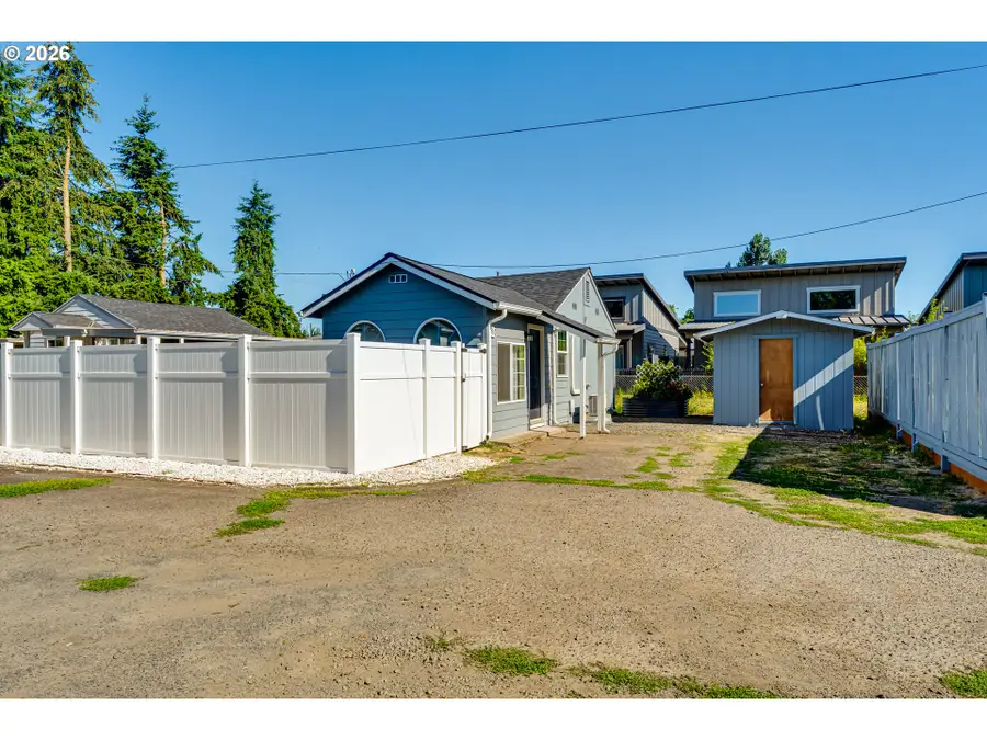 310 19th St, Springfield, OR 97477 - #2