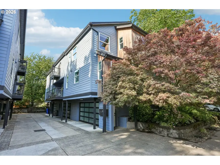 223 NE Ivy St #A, Portland, OR 97212 - #2