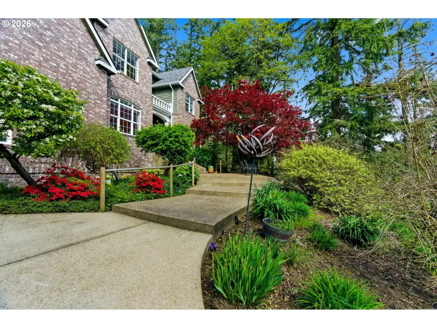 462 NW Shannon Dr, Albany, OR 97321 - #3