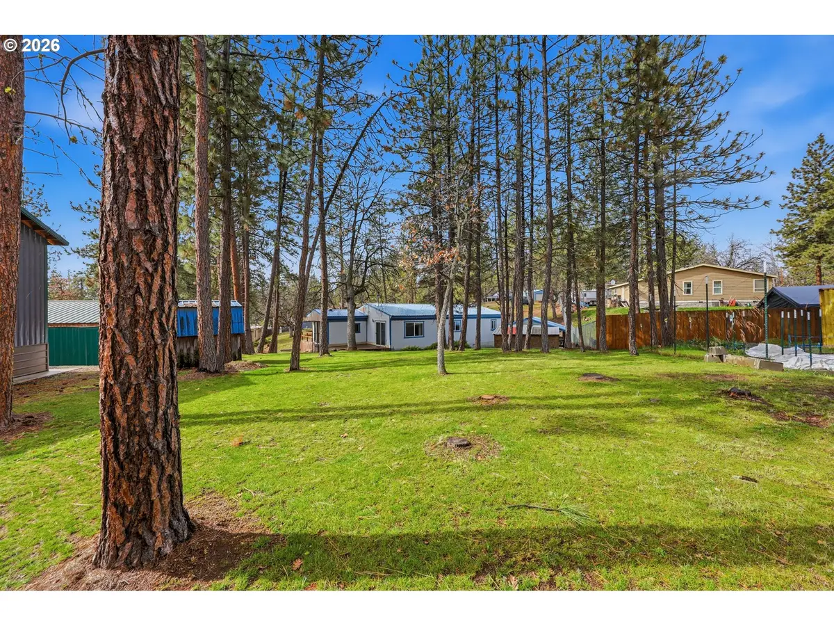 159 N Irlena Rd, Pine Hollow, OR 97063 - #1