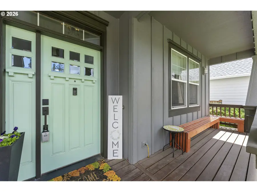 19998 Mossy Meadows Ave, Oregon City, OR 97045 - #2