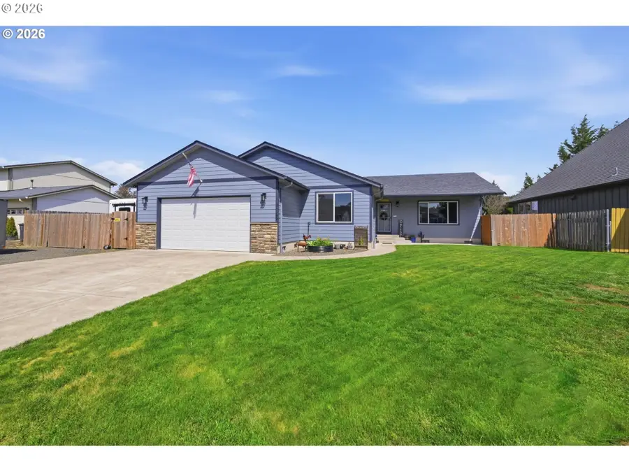 38599 SW Filbert St, Scio, OR 97374 - #3