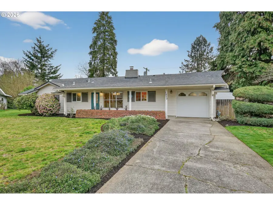 1920 NE 127th Ave, Portland, OR 97230 - #2