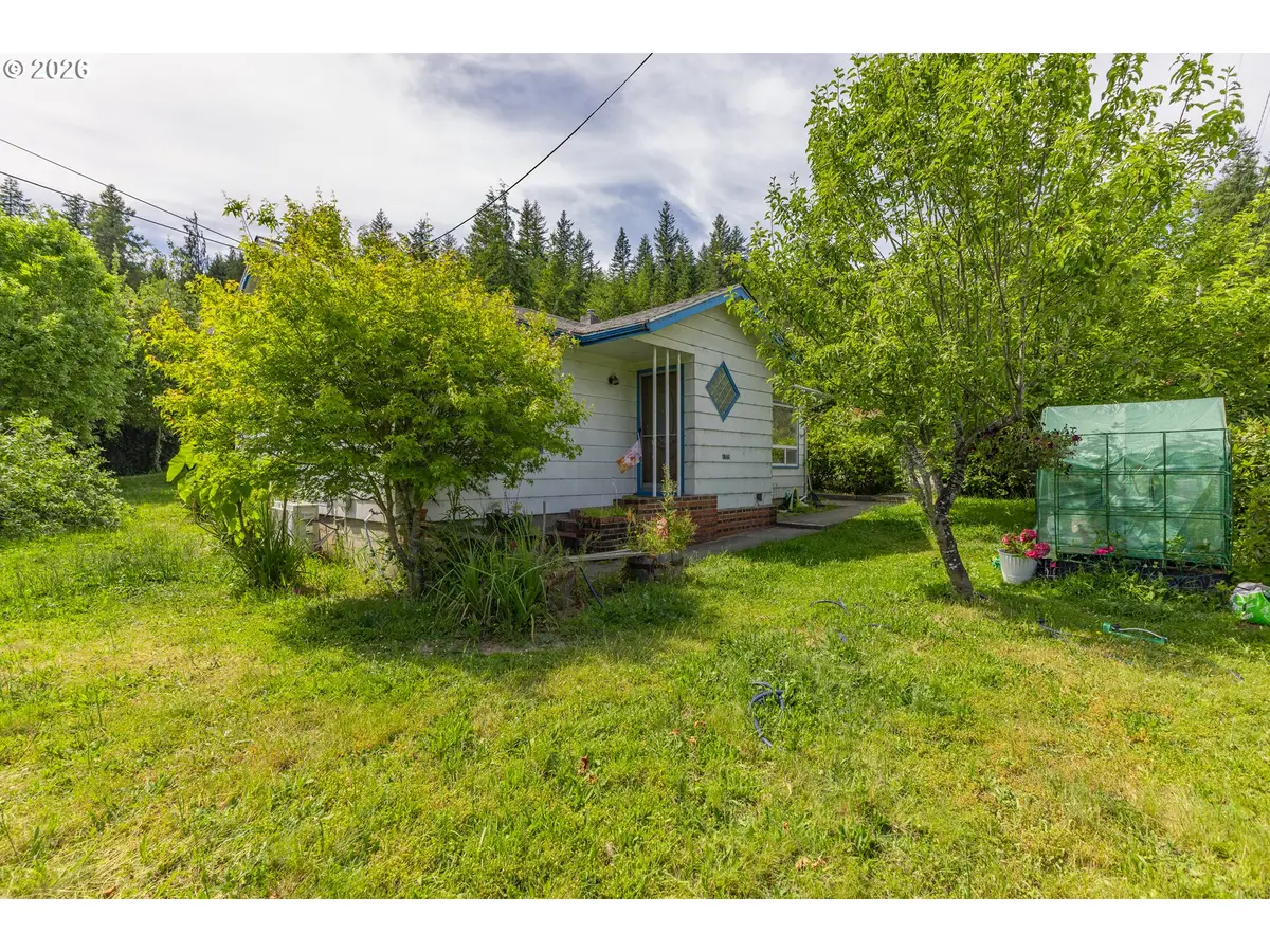 1775 N Fir St, Coquille, OR 97423 - #1