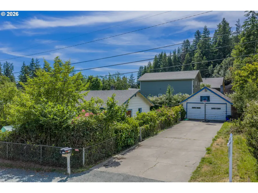 1775 N Fir St, Coquille, OR 97423 - #2