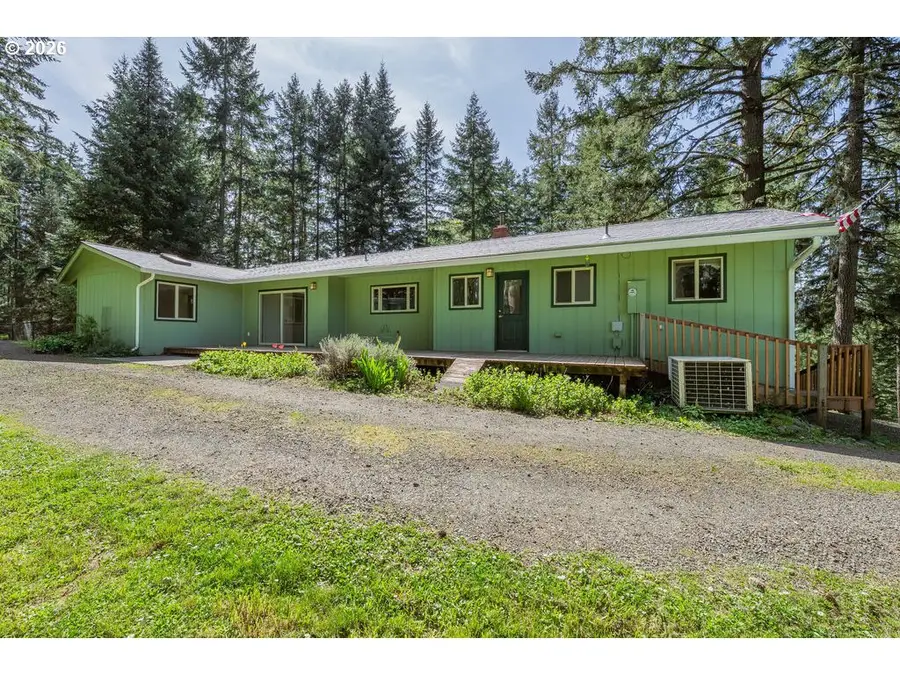 942 Osprey Dr, Umpqua, OR 97486 - #2