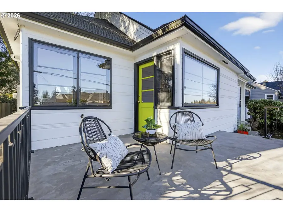 8035 SW 8th Ave, Portland, OR 97219 - Image #3