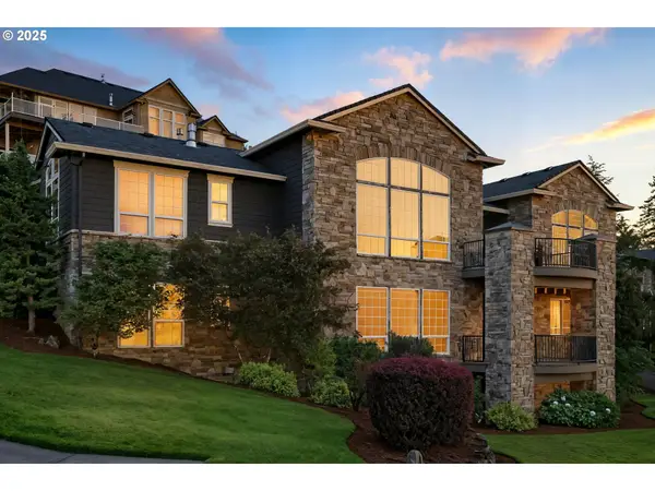 8547 SE Constance Dr, HappyValley, OR 97086