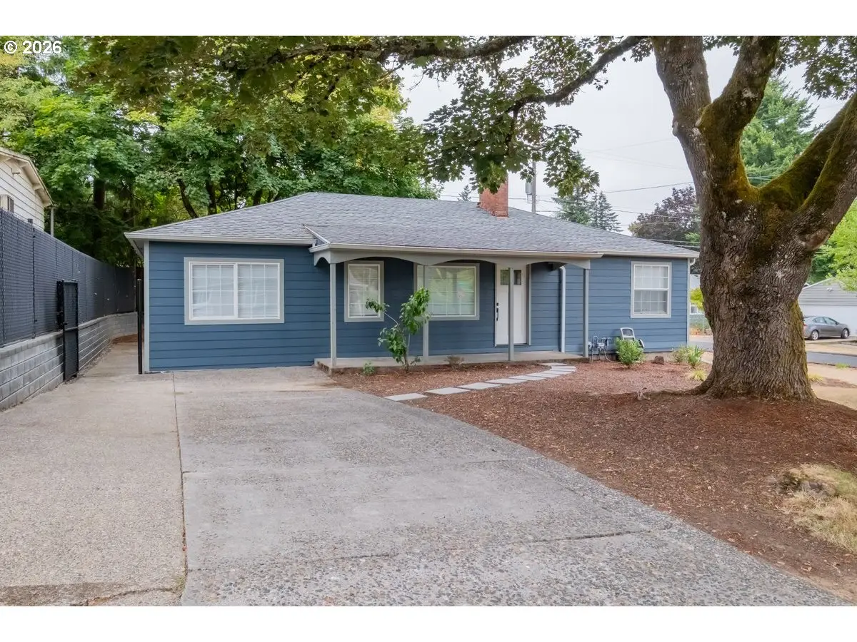 1009 SE 113th Ave, Portland, OR 97216 - #1