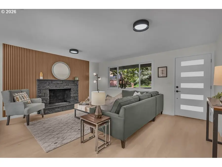 12020 SW 95th Ave, Tigard, OR 97223 - #3