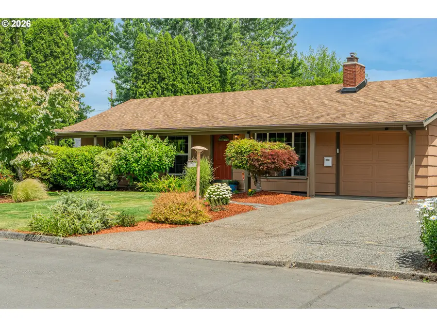 200 SE Evelyn Ave, Gresham, OR 97080 - #2