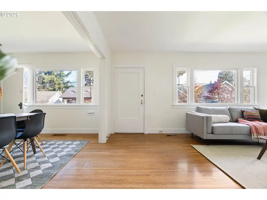 3215 NE 63rd Ave, Portland, OR 97213 - #3