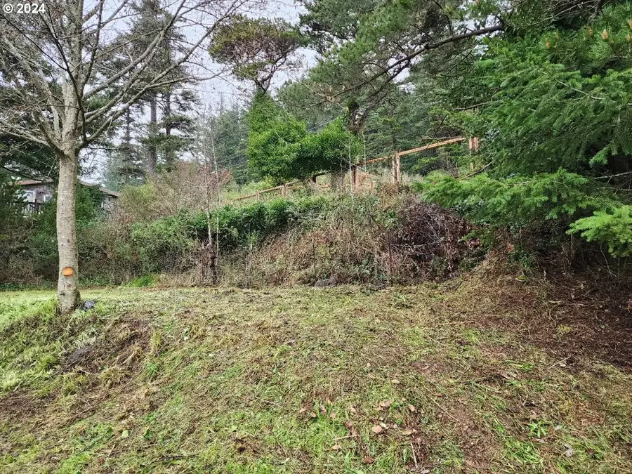 11th St #2601, Port Orford, OR 97465 - Image #3