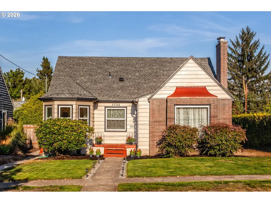 5706 NE 35th Pl, Portland, OR 97211 - #2