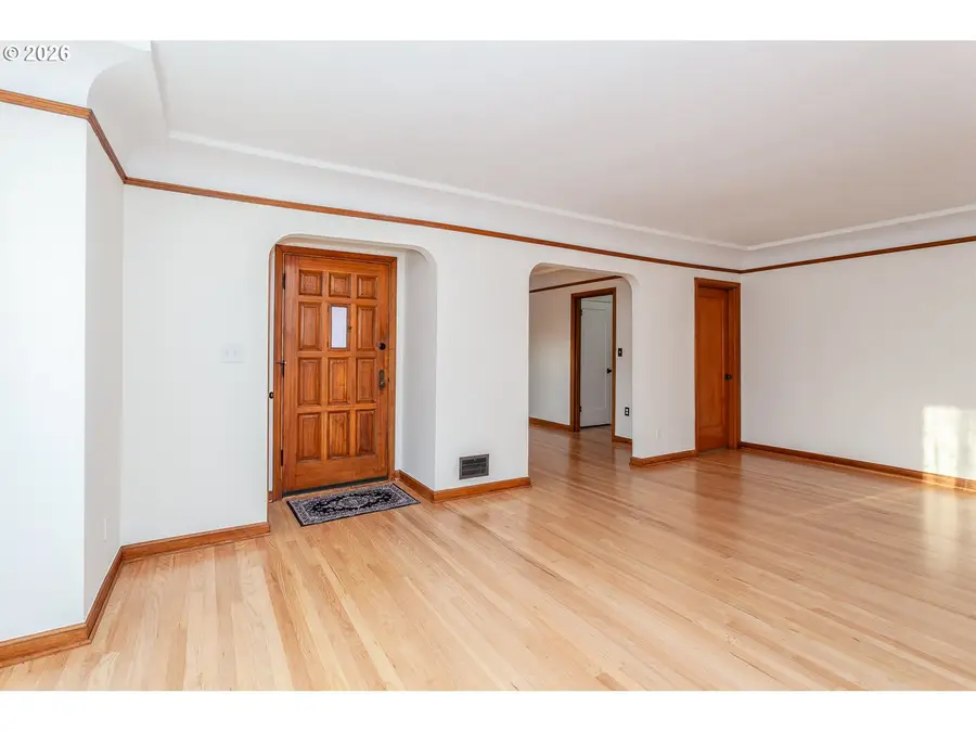 5706 NE 35th Pl, Portland, OR 97211 - #3