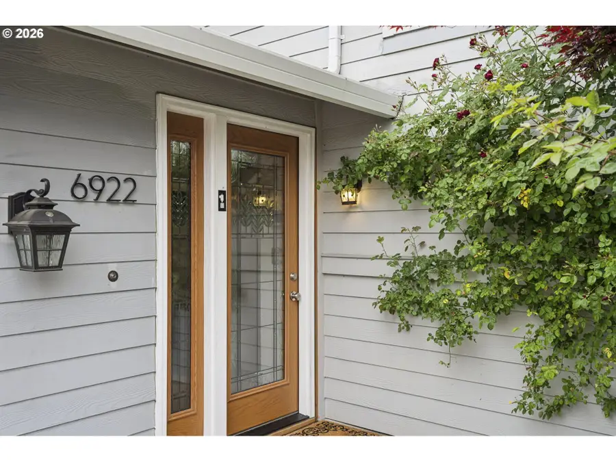 6922 SE Renada St, Milwaukie, OR 97267 - #2