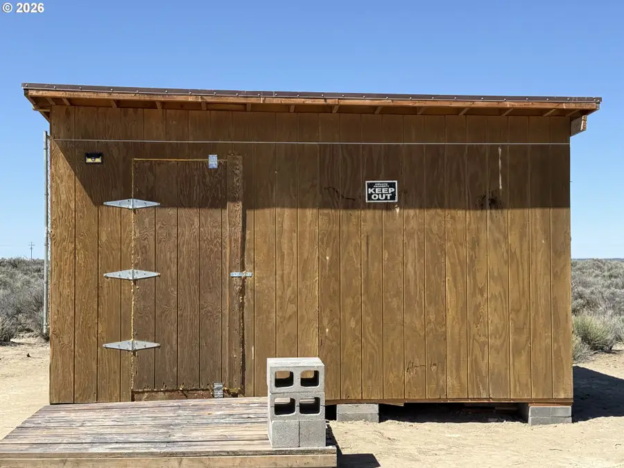 1500 Sams Way (lot 1500) Ln, Silver Lake Fort Rock, OR 97641 - #2