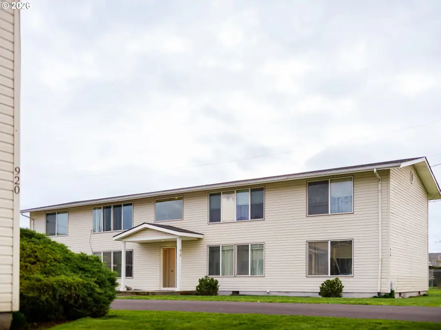 910 18th Ave, Albany, OR 97322 - #2