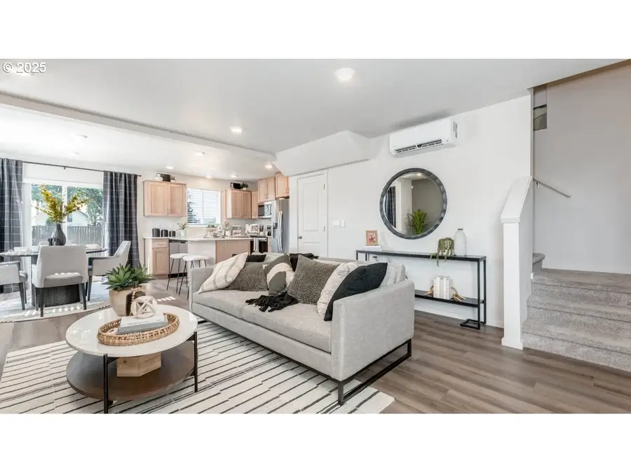 6166 SE 15th St, Gresham, OR 97080 - #2