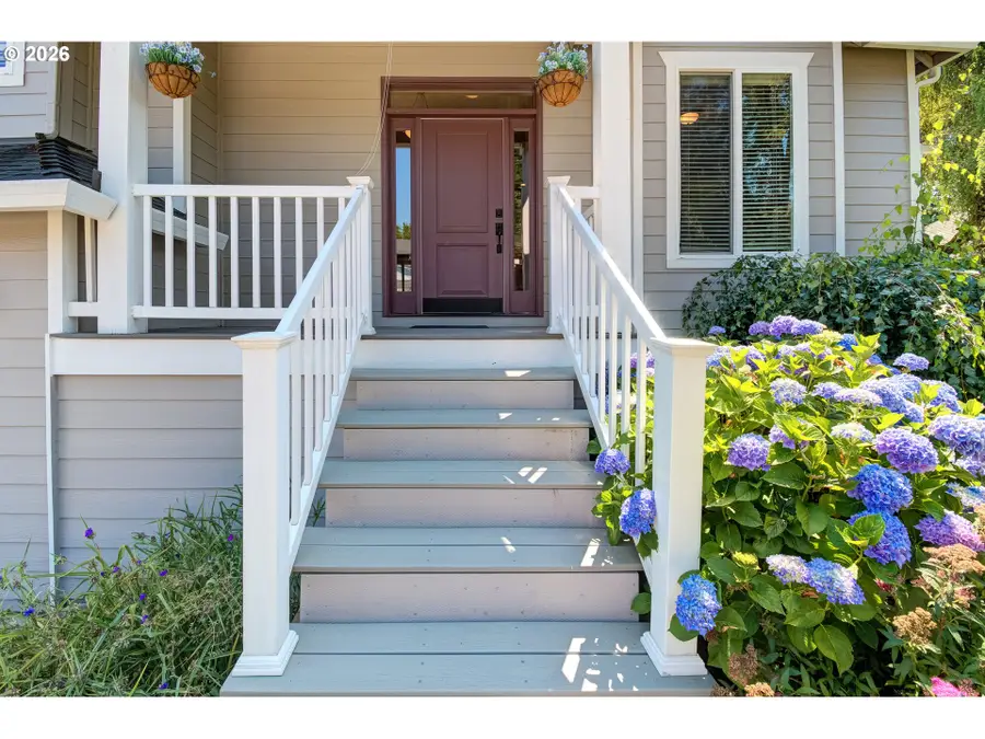 1641 E Heitman Ave, La Center, WA 98629 - #2