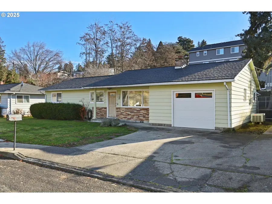 2500 Wright St, The Dalles, OR 97058 - Image #2