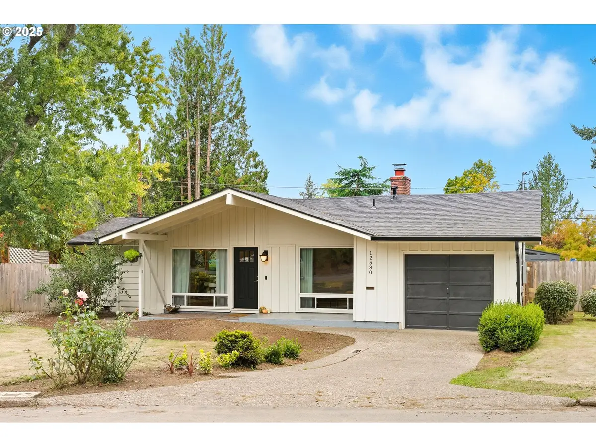 12580 SW Faircrest St, Cedar Hills, OR 97225 - #1