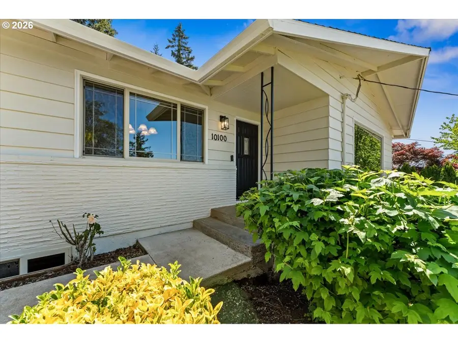 10100 SE Walnut Dr, Happy Valley, OR 97086 - #2