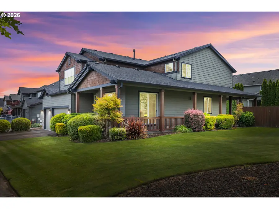 906 36th Pl, Forest Grove, OR 97116 - #2